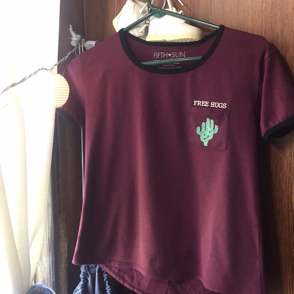 Free Hugs Cactus Pocket T Shirt Maroon Small